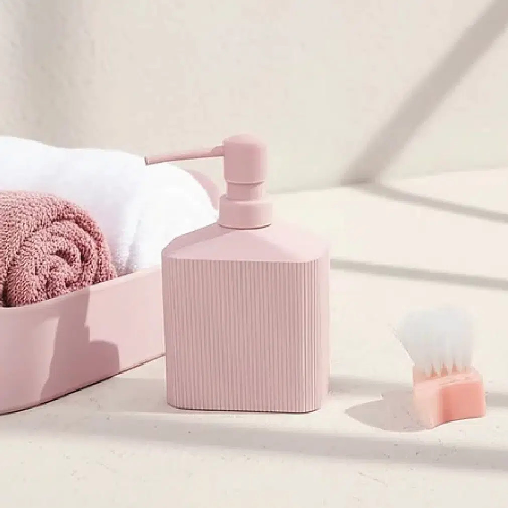 Ribbed Design Liquid Soap Dispenser – Pink & Black | thumbnail 10